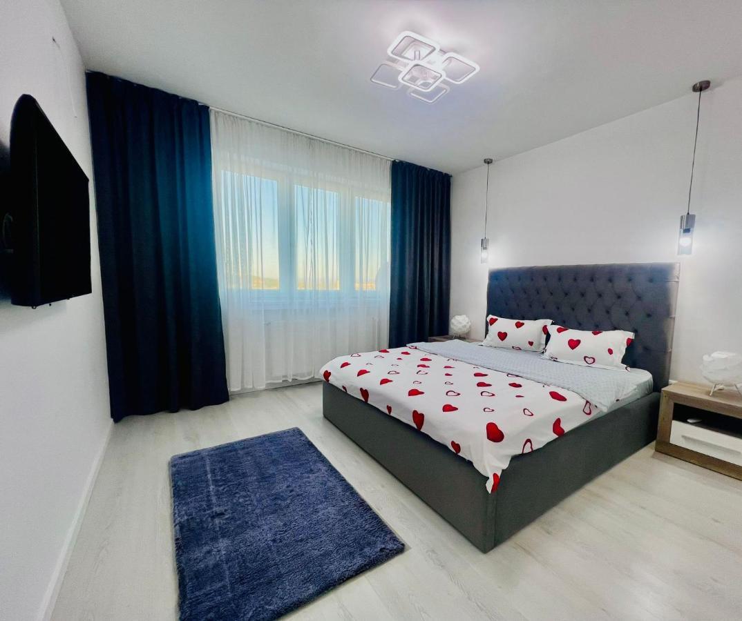 Popa Angela Apartment Oradea Bagian luar foto